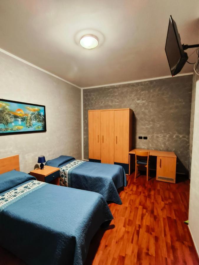 Affittacamere Dolce Sogno Cherasco Exteriör bild