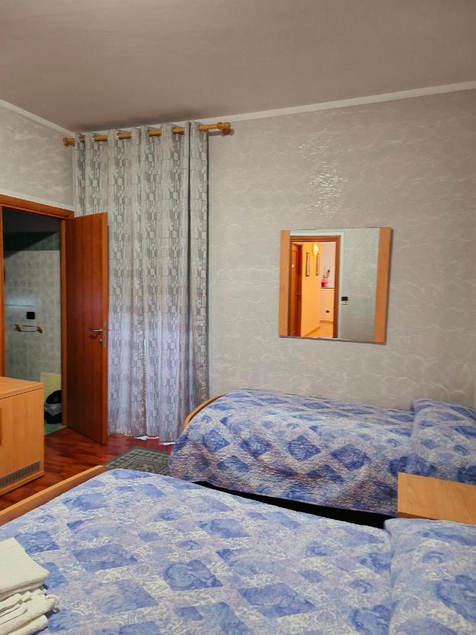 Affittacamere Dolce Sogno Cherasco Exteriör bild